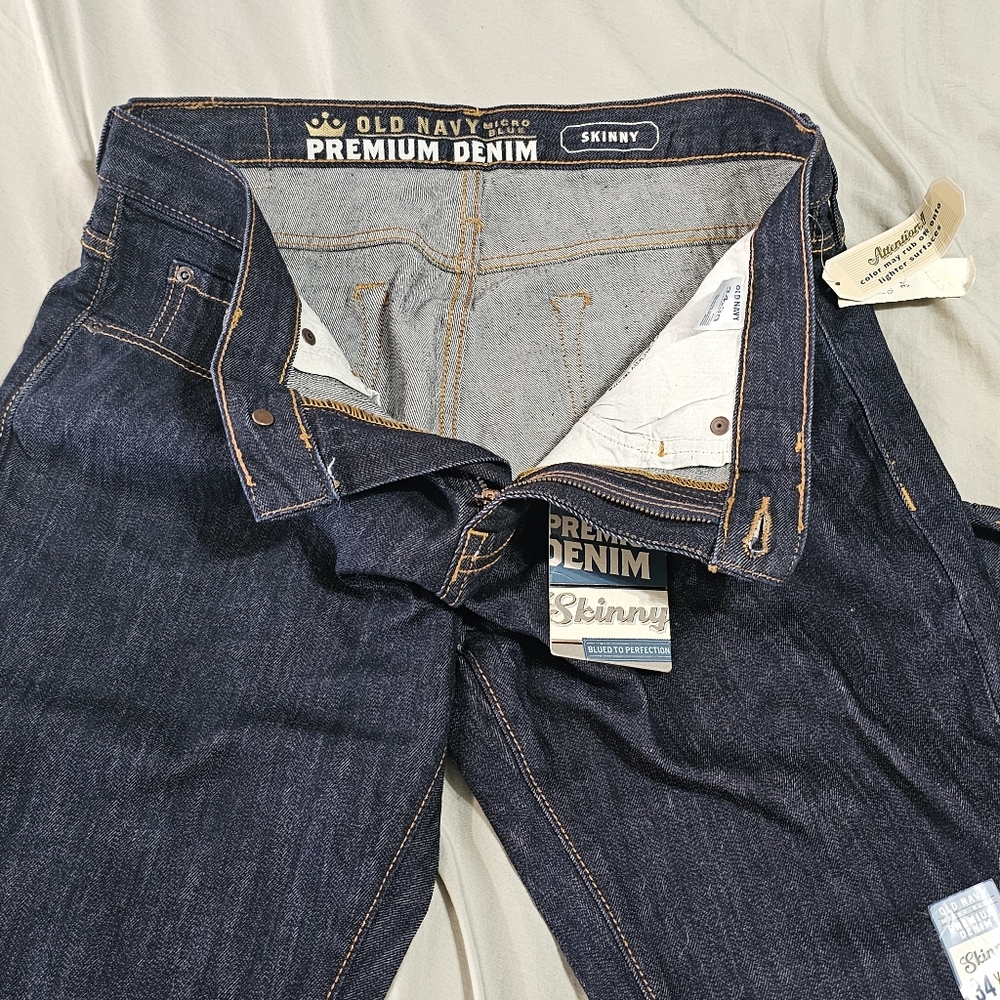 NWT Old Navy Skinny Jeans 34x30 - Picture 3 of 9